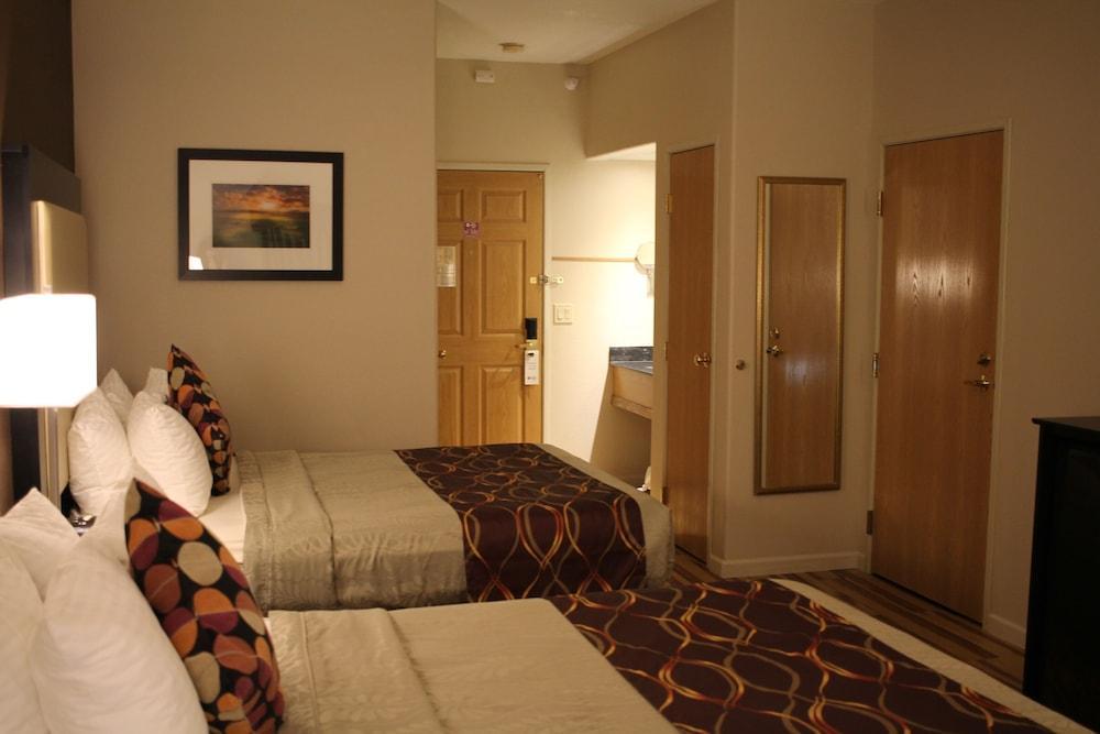 Best Western Plus Des Moines West Inn & Suites Clive Kültér fotó