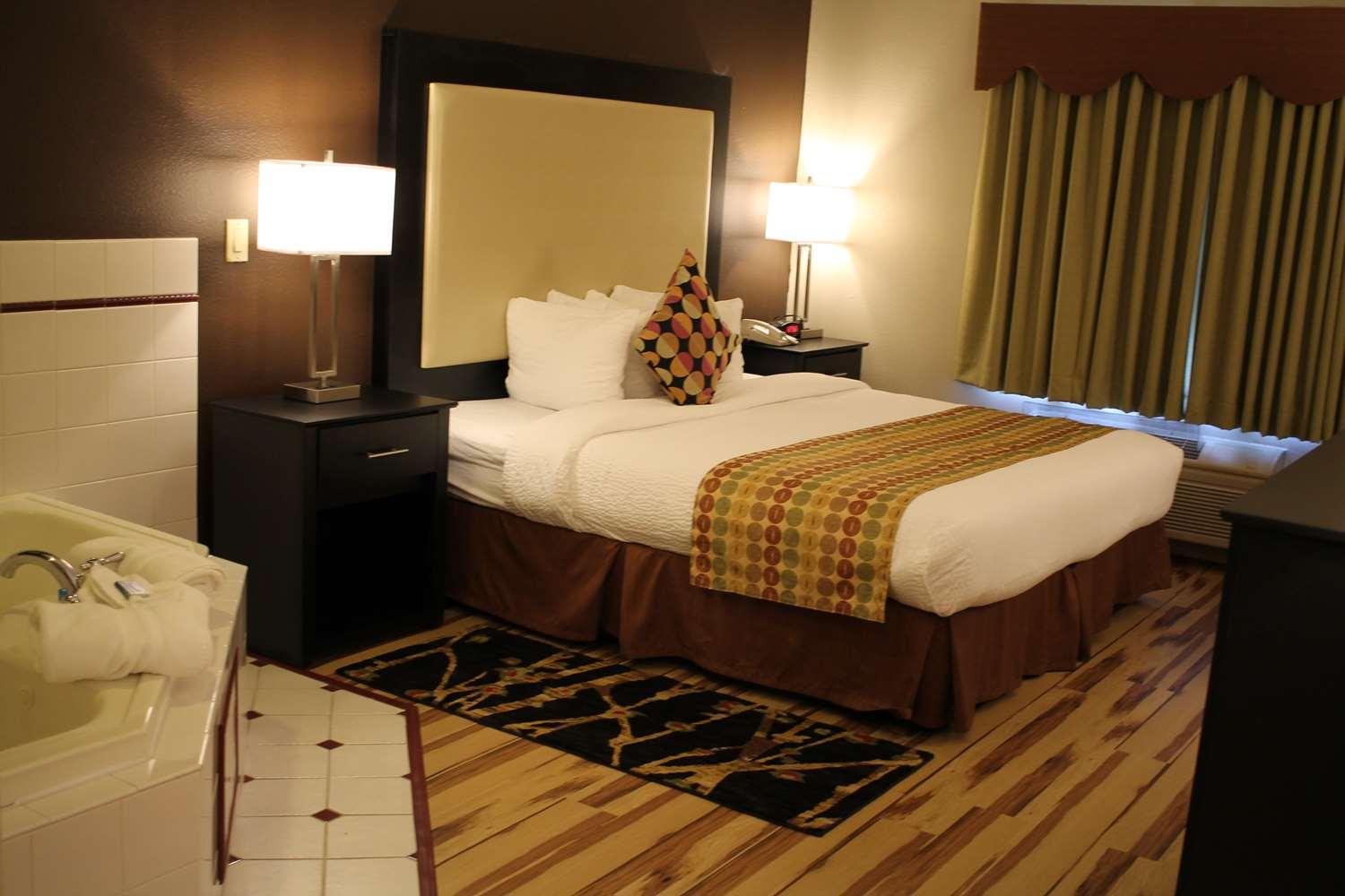 Best Western Plus Des Moines West Inn & Suites Clive Kültér fotó