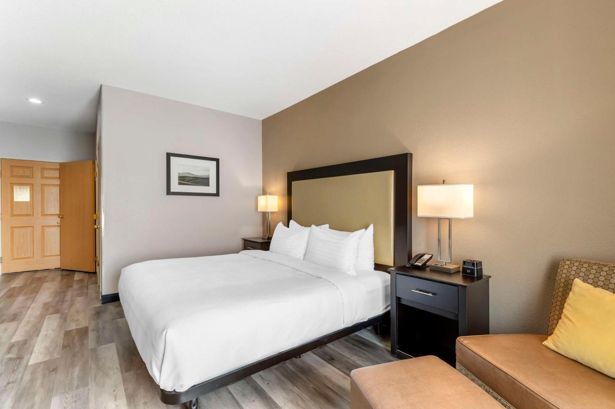 Best Western Plus Des Moines West Inn & Suites Clive Kültér fotó